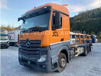 Containertransporter/ Wissellaadbak vrachtwagen MERCEDES-BENZ