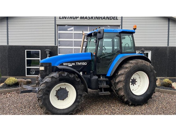 Tractor NEW HOLLAND TM