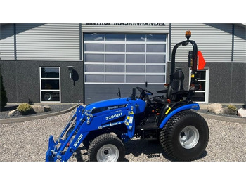 Gemeentelijke tractor SOLIS