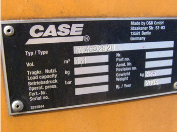 Voorladerbak CASE
