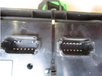 Instrumentenpaneel voor Bouwmachine Caterpillar 3757305: afbeelding 3