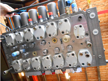 Hydraulische klep NEW HOLLAND