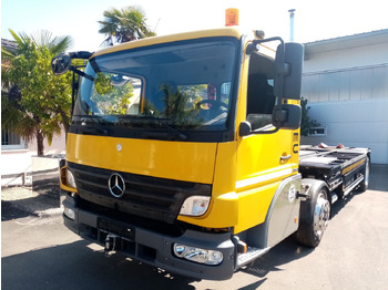 Containertransporter/ Wissellaadbak vrachtwagen MERCEDES-BENZ