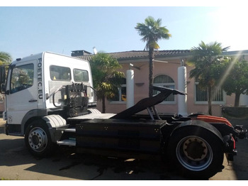 Vrachtwagen MERCEDES-BENZ