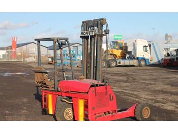 Diesel heftruck Moffett M1503: afbeelding 1