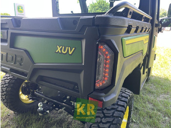 Quad JOHN DEERE