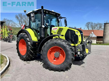 Tractor CLAAS Arion 550