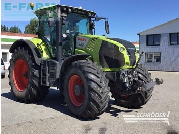 Tractor CLAAS Axion 870