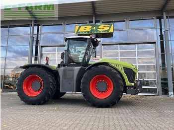 Tractor CLAAS Xerion