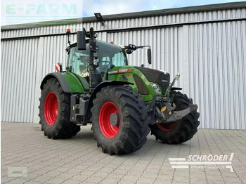 Tractor FENDT 724 Vario