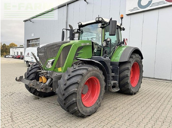 Tractor FENDT 826 Vario