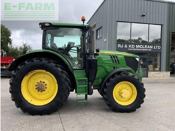 Tractor JOHN DEERE 6215R