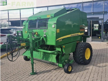 Vierkante balenpers JOHN DEERE