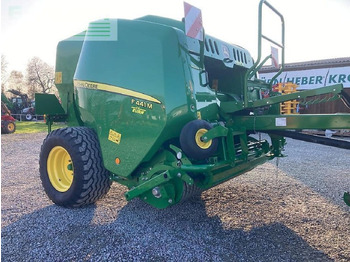 Vierkante balenpers JOHN DEERE