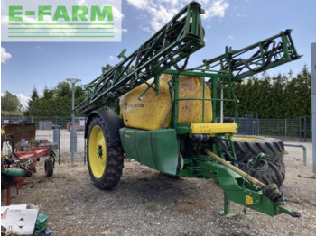 Getrokken veldspuit JOHN DEERE
