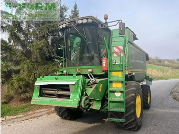 Maaidorser JOHN DEERE T560