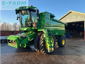 Maaidorser JOHN DEERE T670
