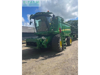 Maaidorser JOHN DEERE T670