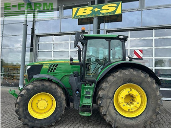 Tractor JOHN DEERE 6215R