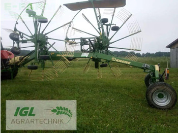 Hooischudder KRONE Swadro