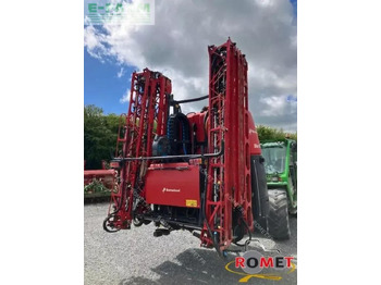 Getrokken veldspuit KVERNELAND