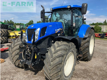 Tractor NEW HOLLAND T7.220