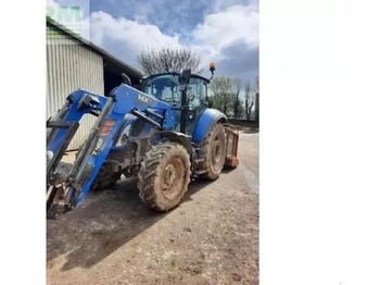 Tractor NEW HOLLAND T5