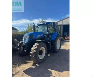 Tractor NEW HOLLAND T7