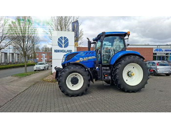 Tractor NEW HOLLAND T7.230