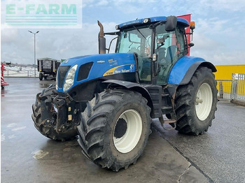 Tractor NEW HOLLAND T7050