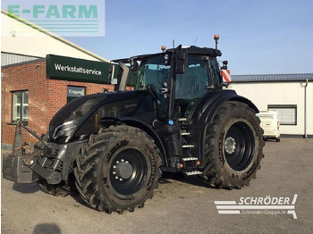 Tractor VALTRA