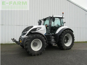 Tractor VALTRA T214