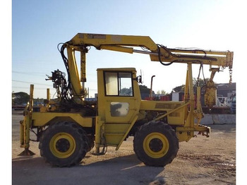 Tractor MERCEDES-BENZ MB-trac