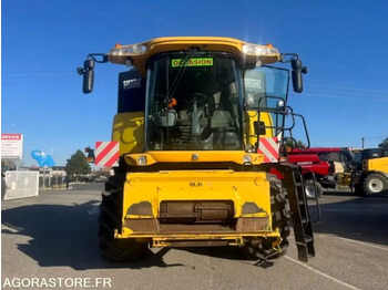 Landbouwmachine NEW HOLLAND CR9000
