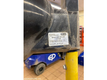 Bouwmaterieel PAIRE DE FEUX DE CHANTIER NISSEN QUARZ LZA 400 LED 12 VOLT 2006: afbeelding 3 Bouwmaterieel PAIRE DE FEUX DE CHANTIER NISSEN QUARZ LZA 400 LED 12 VOLT 2006: afbeelding 3