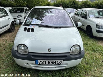 Personenwagen RENAULT