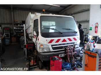 Vrachtwagen MITSUBISHI