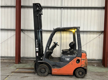 Diesel heftruck TOYOTA FDF 15