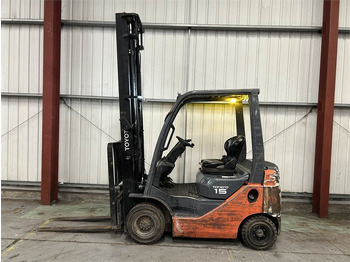 Diesel heftruck TOYOTA FDF 15
