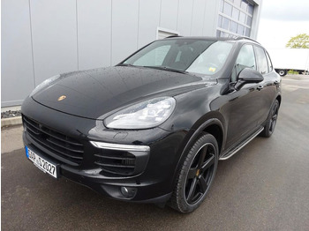 SUV PORSCHE