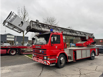 Brandweerwagen SCANIA P82