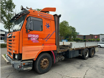 Vrachtwagen met open laadbak SCANIA R143