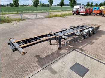Containertransporter/ Wissellaadbak oplegger