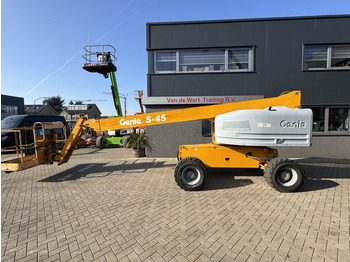 Telescoophoogwerker GENIE S45