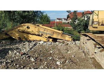 Mobiele graafmachine KOMATSU