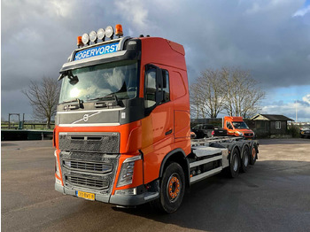 Vrachtwagen VOLVO FH