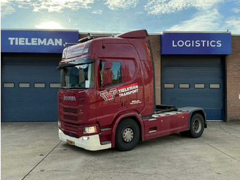 Vrachtwagen SCANIA R 450
