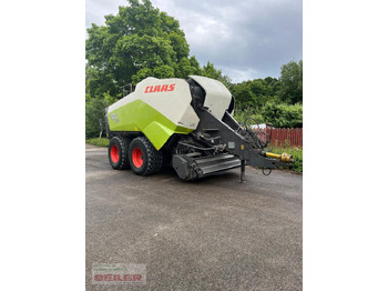 Vierkante balenpers CLAAS