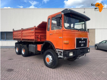 Kipper vrachtwagen MAN 26.293