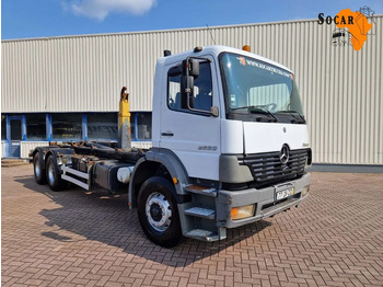 Haakarmsysteem vrachtwagen MERCEDES-BENZ Atego 2628
